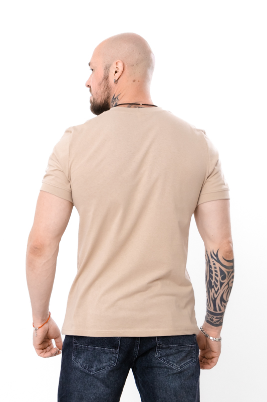 Футболка чоловіча